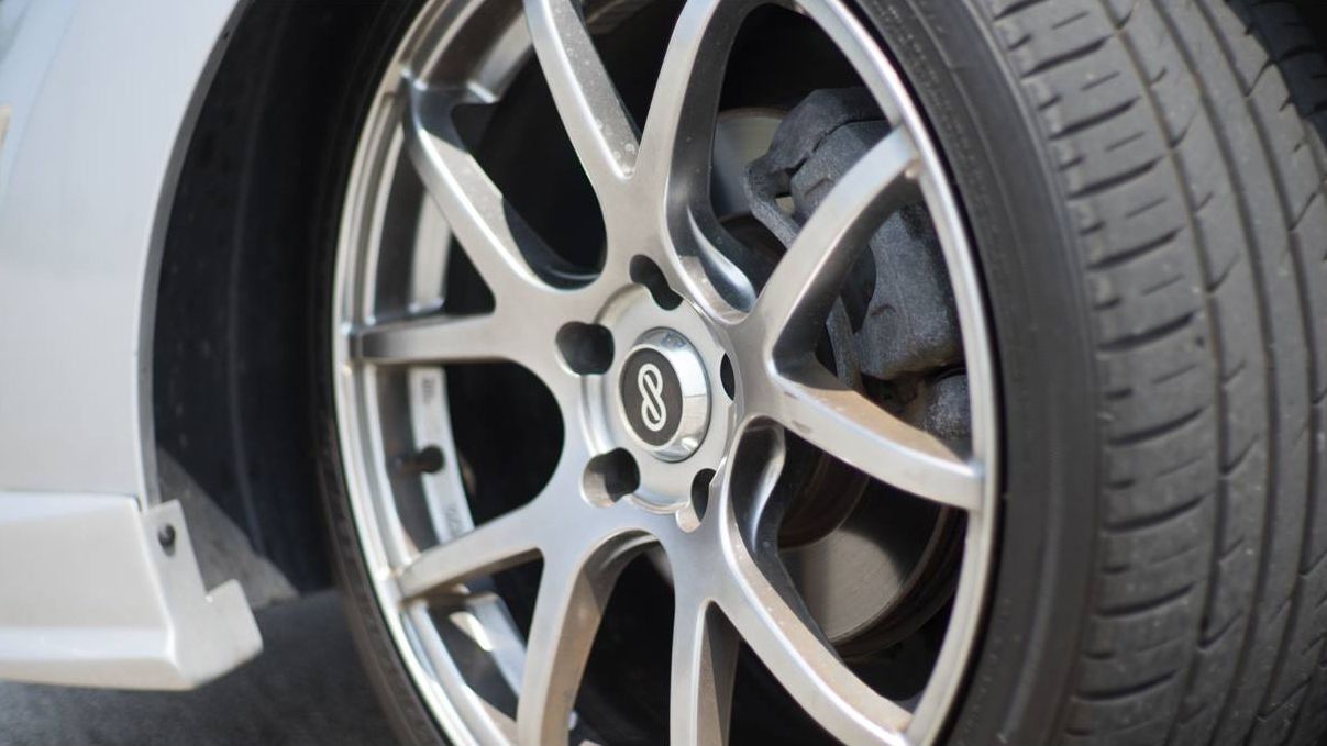 August lease deals